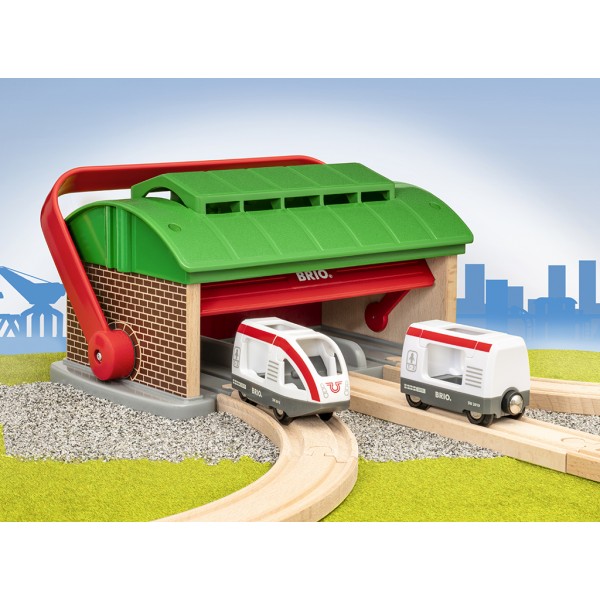 BRIO World - Train Garage with Handle - BRIO - BabyOnline HK