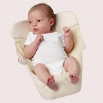 Easy Snug Cool Air Mesh Infant Insert (Natural) - Ergobaby - BabyOnline HK