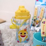 Baby Shark Pinkfong - BPA Free 吸管水樽 350ml - Pinkfong - BabyOnline HK