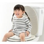 Pottis Toilet Seat K - White - Richell - BabyOnline HK