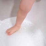 幼兒浴盆 - 白灰色 - Shnuggle - BabyOnline HK